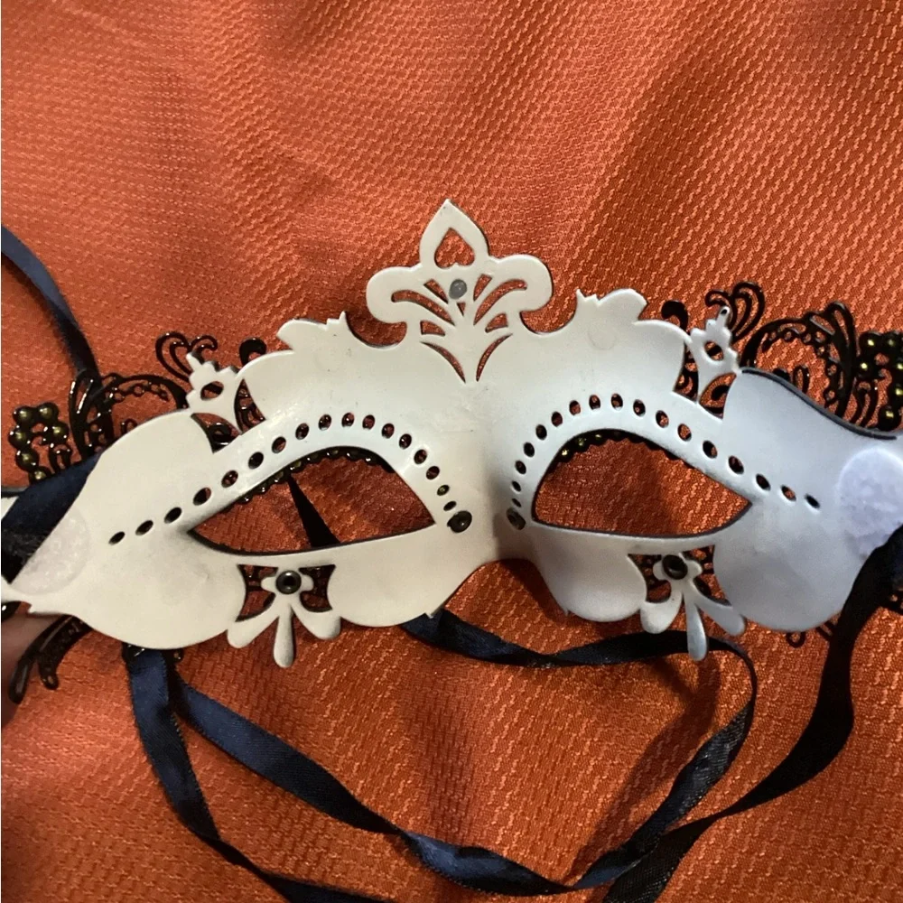 Mardi Gras Masquerade Masks lot of 8